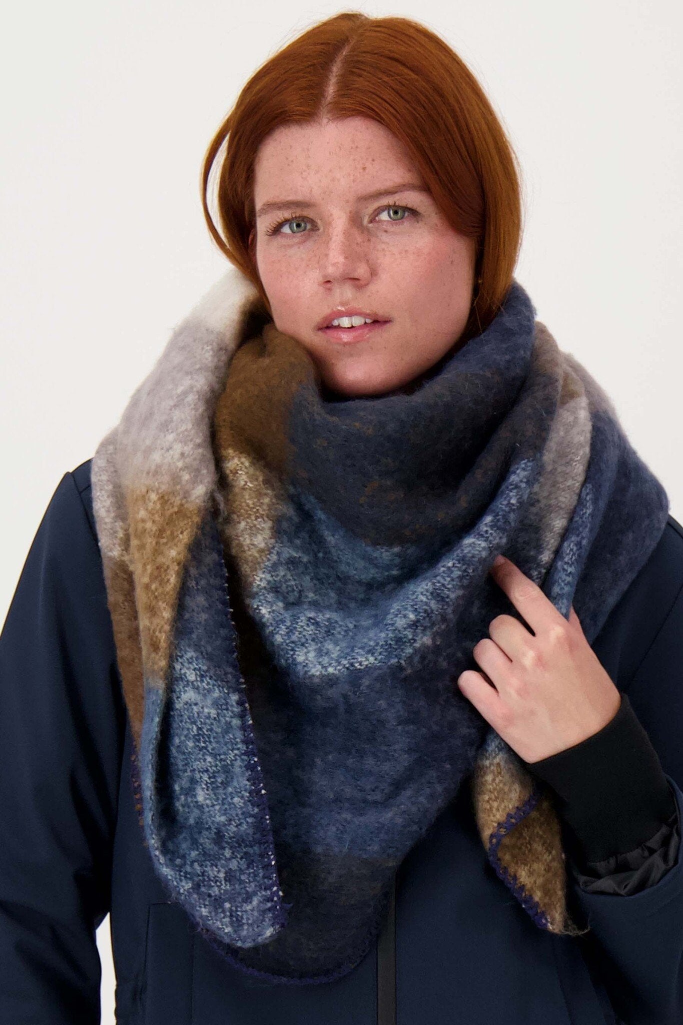 Zusss | Sjaal triangle met ruit navy
