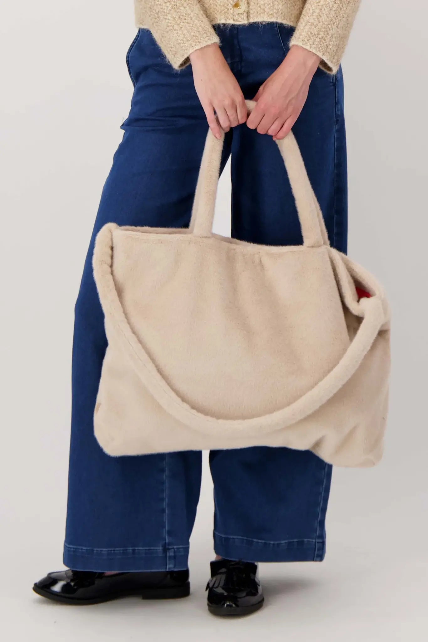 Zusss | Shopper faux fur beige