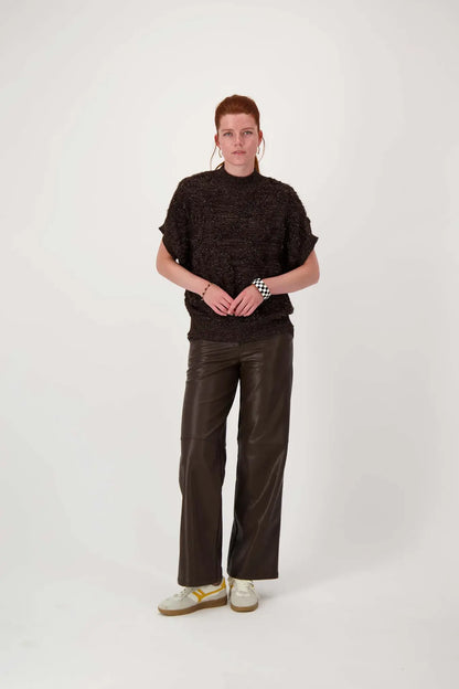 Zusss | Mouwloze trui met lurex chocoladebruin