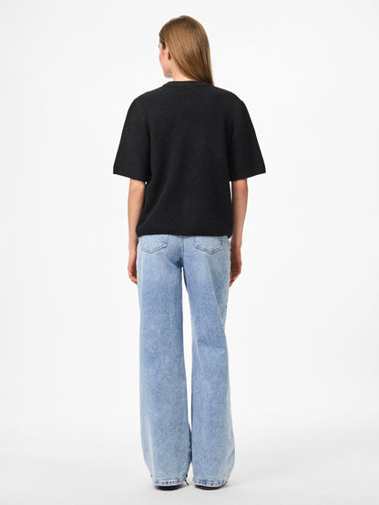 Pieces | Top Silly black